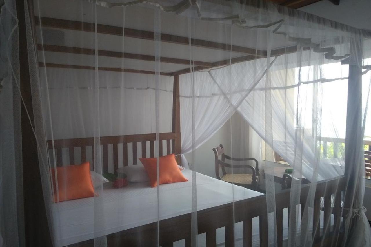 Asiri Yoga Retreat Hotell Kadurupe Eksteriør bilde