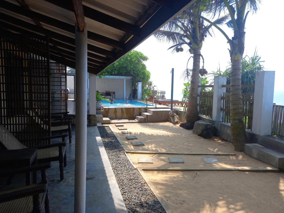 Asiri Yoga Retreat Hotell Kadurupe Eksteriør bilde
