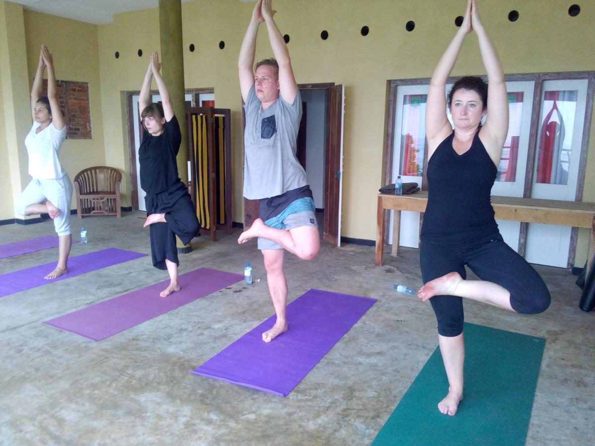 Asiri Yoga Retreat Hotell Kadurupe Eksteriør bilde