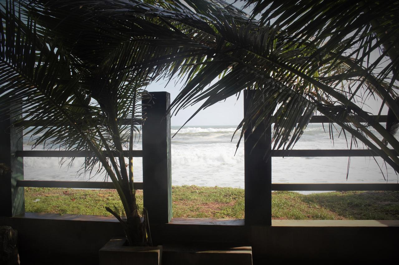Asiri Yoga Retreat Hotell Kadurupe Eksteriør bilde